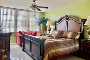 800 Cypress Grove Dr, Pompano Beach, FL 33069 - Photo 32