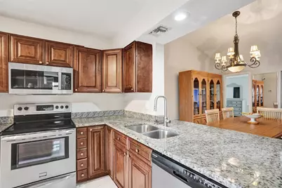 2273 SW 15th Place, Deerfield Beach, FL 33442 - Photo 8