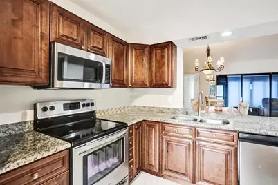 2273 SW 15th Place, Deerfield Beach, FL 33442 - Photo 10