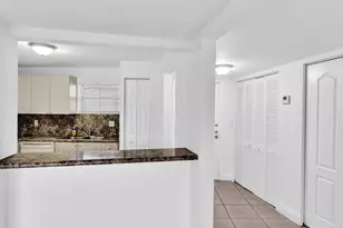 4255 N University Dr, Sunrise, FL 33351 - Photo 8