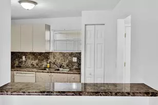 4255 N University Dr, Sunrise, FL 33351 - Photo 10