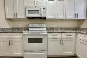 6910 NW 70th Ave, Tamarac, FL 33321 - Photo 4