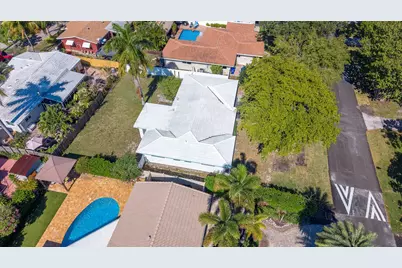 1941 NE 28th Avenue, Pompano Beach, FL 33062 - Photo 24