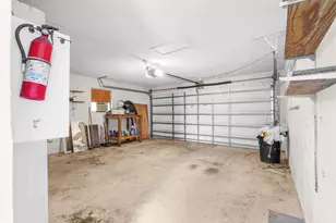 1941 NE 28th Ave, Pompano Beach, FL 33062 - Photo 20