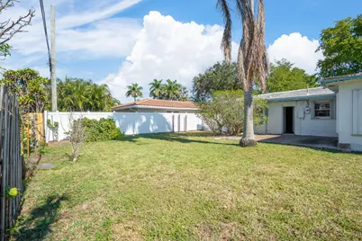 1941 NE 28th Avenue, Pompano Beach, FL 33062 - Photo 48