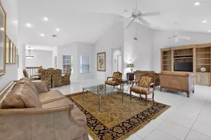 11586 Briarwood Cir, Boynton Beach, FL 33437 - Photo 16