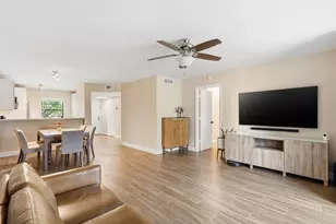 10551 W Broward Blvd, Plantation, FL 33324 - Photo 12