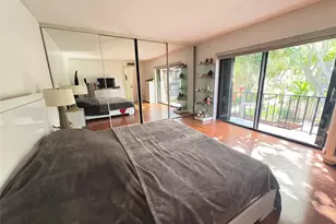 294 Arabian Rd, Palm Springs, FL 33461 - Photo 10
