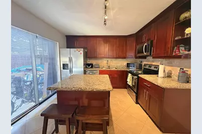 294 Arabian Road #294, Palm Springs, FL 33461 - Photo 4