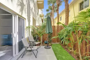 2706 NE 8th Ave, Wilton Manors, FL 33334 - Photo 2