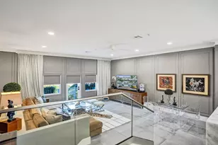 2706 NE 8th Ave, Wilton Manors, FL 33334 - Photo 6