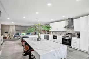 2706 NE 8th Ave, Wilton Manors, FL 33334 - Photo 16