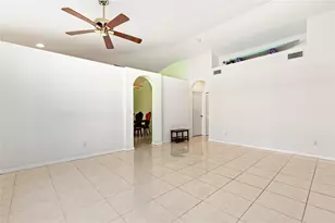 857 NW 133rd Ave, Pembroke Pines, FL 33028 - Photo 8
