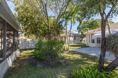 857 NW 133rd Avenue, Pembroke Pines, FL 33028 - Photo 36
