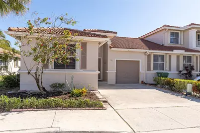 857 NW 133rd Avenue, Pembroke Pines, FL 33028 - Photo 2