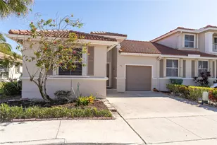 857 NW 133rd Ave, Pembroke Pines, FL 33028 - Photo 2