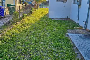 2941 NW 12th St, Fort Lauderdale, FL 33311 - Photo 2