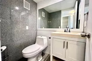 111 Oakridge I, Deerfield Beach, FL 33442 - Photo 6