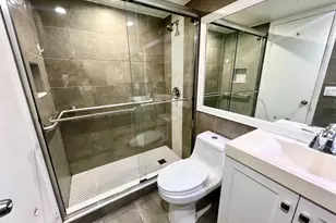 111 Oakridge I, Deerfield Beach, FL 33442 - Photo 8