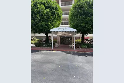 3850 Oaks Clubhouse Drive #403, Pompano Beach, FL 33069 - Photo 20