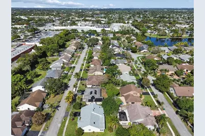 5150 NW 75th Avenue, Lauderhill, FL 33319 - Photo 16