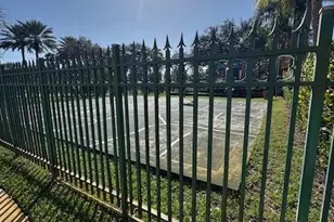 1209 Santa Catalina Ln, North Lauderdale, FL 33068 - Photo 22