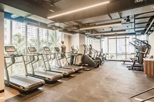 227 NE 2 Nd, Miami, FL 33132 - Photo 16