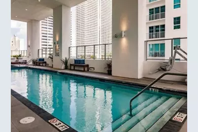 227 NE 2 Nd #2801, Miami, FL 33132 - Photo 18