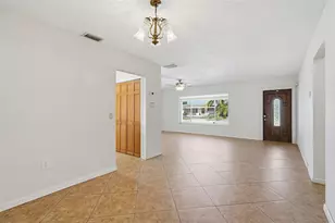 9310 NW 26th St, Sunrise, FL 33322 - Photo 8