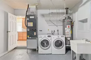 9310 NW 26th St, Sunrise, FL 33322 - Photo 24