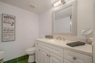 7100 Radice Ct, Lauderhill, FL 33319 - Photo 20