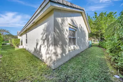 5708 NW 47th Court, Coral Springs, FL 33067 - Photo 48