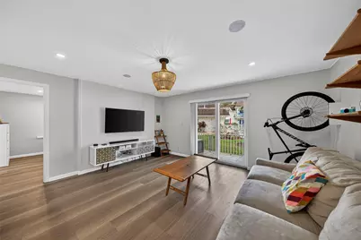 700 SE 2nd Avenue #318, Deerfield Beach, FL 33441 - Photo 10