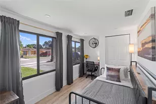 719 NE 36th St, Oakland Park, FL 33334 - Photo 42