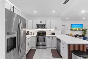 719 NE 36th St, Oakland Park, FL 33334 - Photo 18