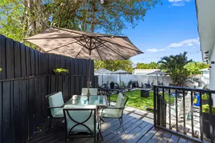 719 NE 36th St, Oakland Park, FL 33334 - Photo 28