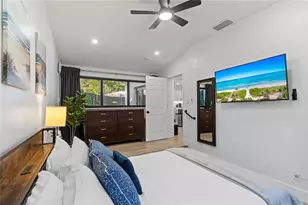 719 NE 36th St, Oakland Park, FL 33334 - Photo 24