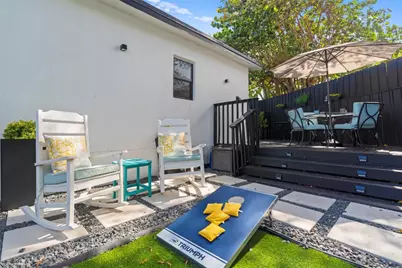 719 NE 36th Street, Oakland Park, FL 33334 - Photo 38