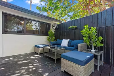 719 NE 36th Street, Oakland Park, FL 33334 - Photo 30