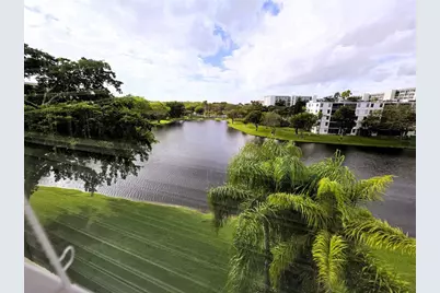 2108 S Cypress Bend Drive #504, Pompano Beach, FL 33069 - Photo 10