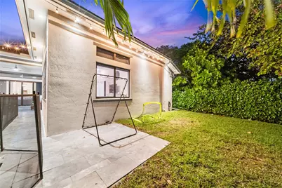 10650 Coral Street, Pompano Beach, FL 33076 - Photo 16