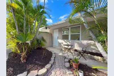 924 NE 17th Terrace #10, Fort Lauderdale, FL 33304 - Photo 4
