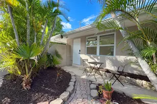 924 NE 17th Terrace, Fort Lauderdale, FL 33304 - Photo 4