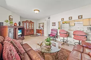 405 Liberty Ct, Deerfield Beach, FL 33442 - Photo 16