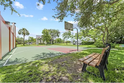 405 Liberty Court #405, Deerfield Beach, FL 33442 - Photo 32