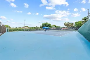 405 Liberty Ct, Deerfield Beach, FL 33442 - Photo 30