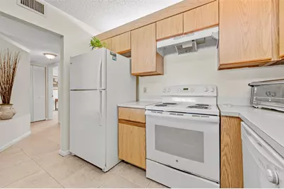 405 Liberty Court #405, Deerfield Beach, FL 33442 - Photo 12