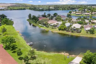 405 Liberty Ct, Deerfield Beach, FL 33442 - Photo 46