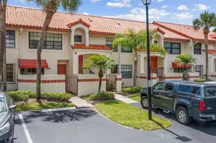 405 Liberty Ct, Deerfield Beach, FL 33442 - Photo 6