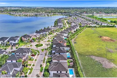 15501 NW 88th Avenue #15501, Miami Lakes, FL 33018 - Photo 26